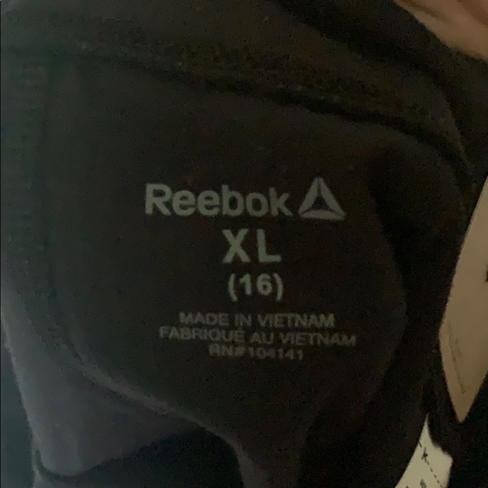 Athletic Capris - Picture 5 of 6